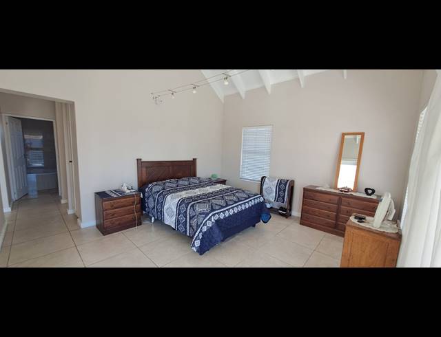 3 BEDROOM HOUSE FOR SALE IN PORT OWEN